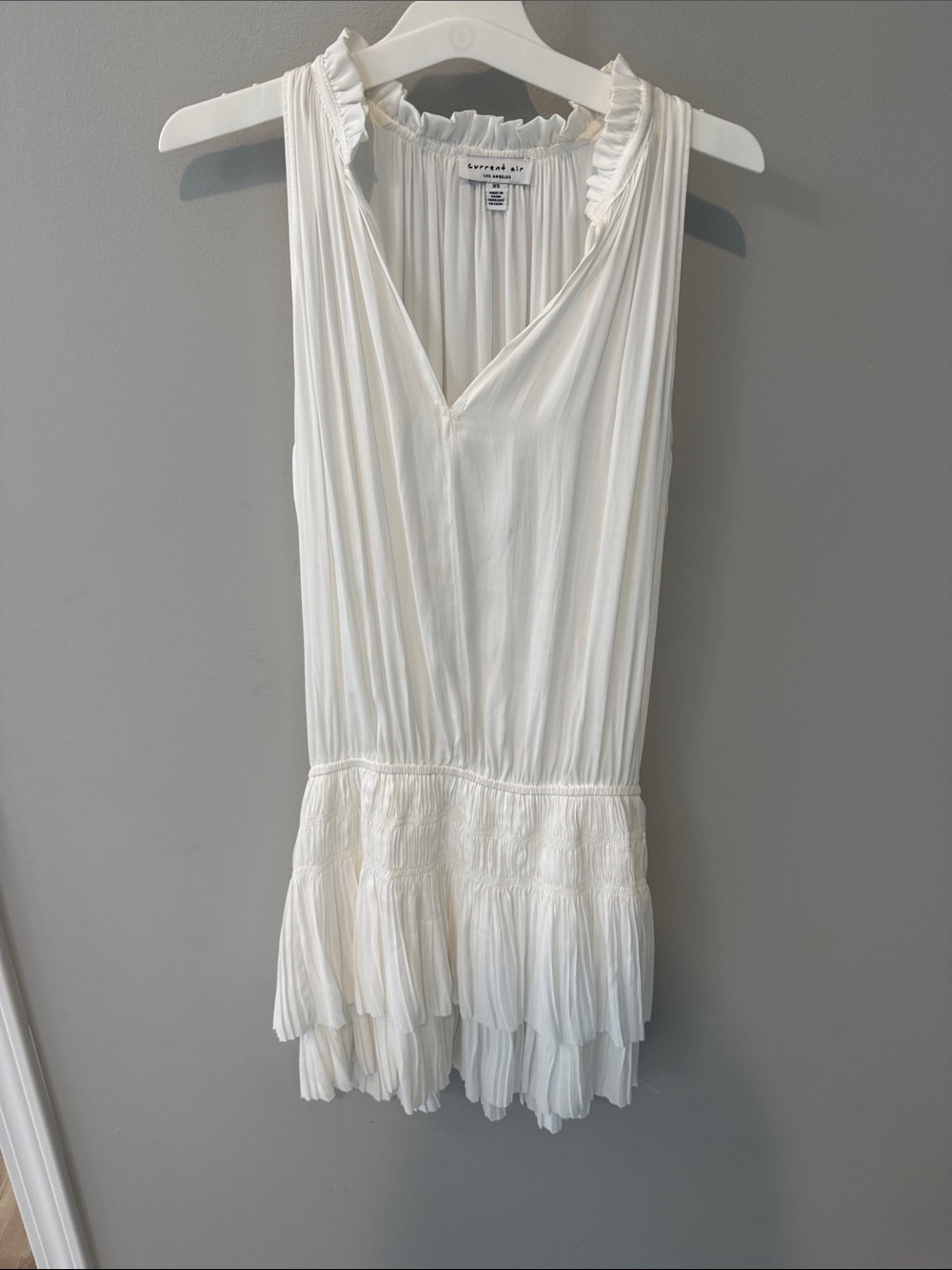 Current Air White Sleeveless Pleated Mini Dress with Ruffle Neck